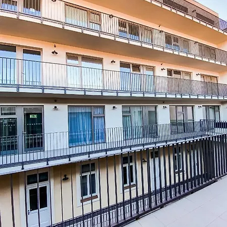 Διαμέρισμα Lovely Apartment, Free Parking 1,55 Hight