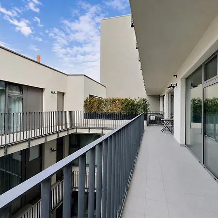 Lovely Apartment, Free Parking 1,55 Hight *