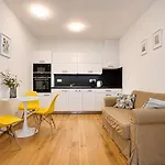 Lovely Apartment, Free Parking 1,55 Hight