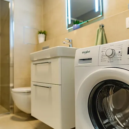 Lovely Apartment, Free Parking 1,55 Hight Apartment *