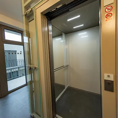 Apartment Lovely Apartment, Free Parking 1,55 Hight Prague