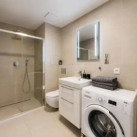 Lovely Apartment, Free Parking 1,55 Hight براغ